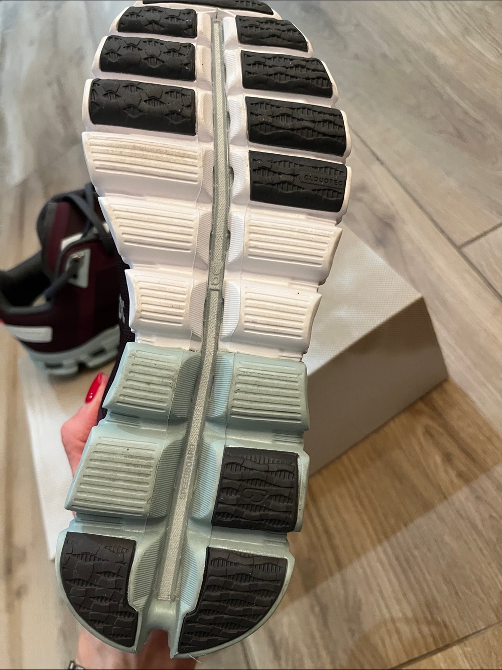 On Running Women’s Cloudswift Athletic Shoes in Burgundy and Light Gray - Picture 2 of 3